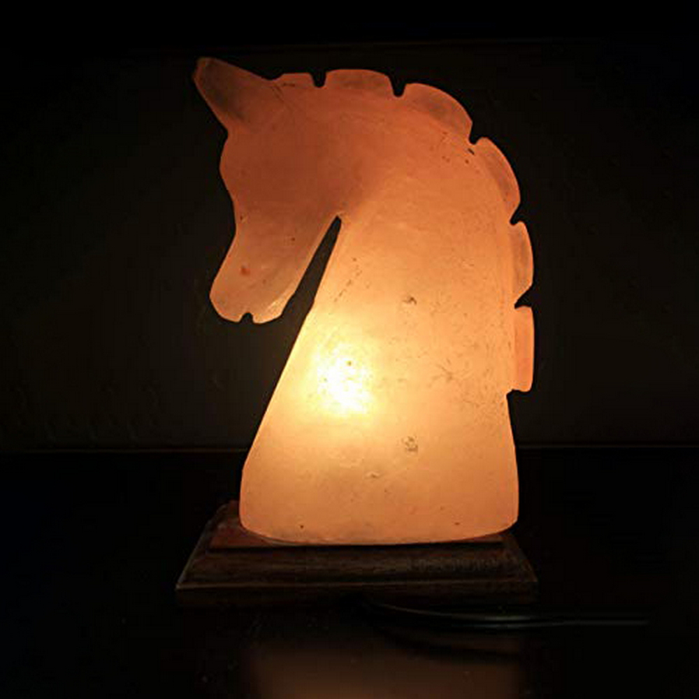 Foto principale Lampada di Sale Himalayano Rosa scolpita a forma di Cavallo 3-4 kg con luce calda e base in legno