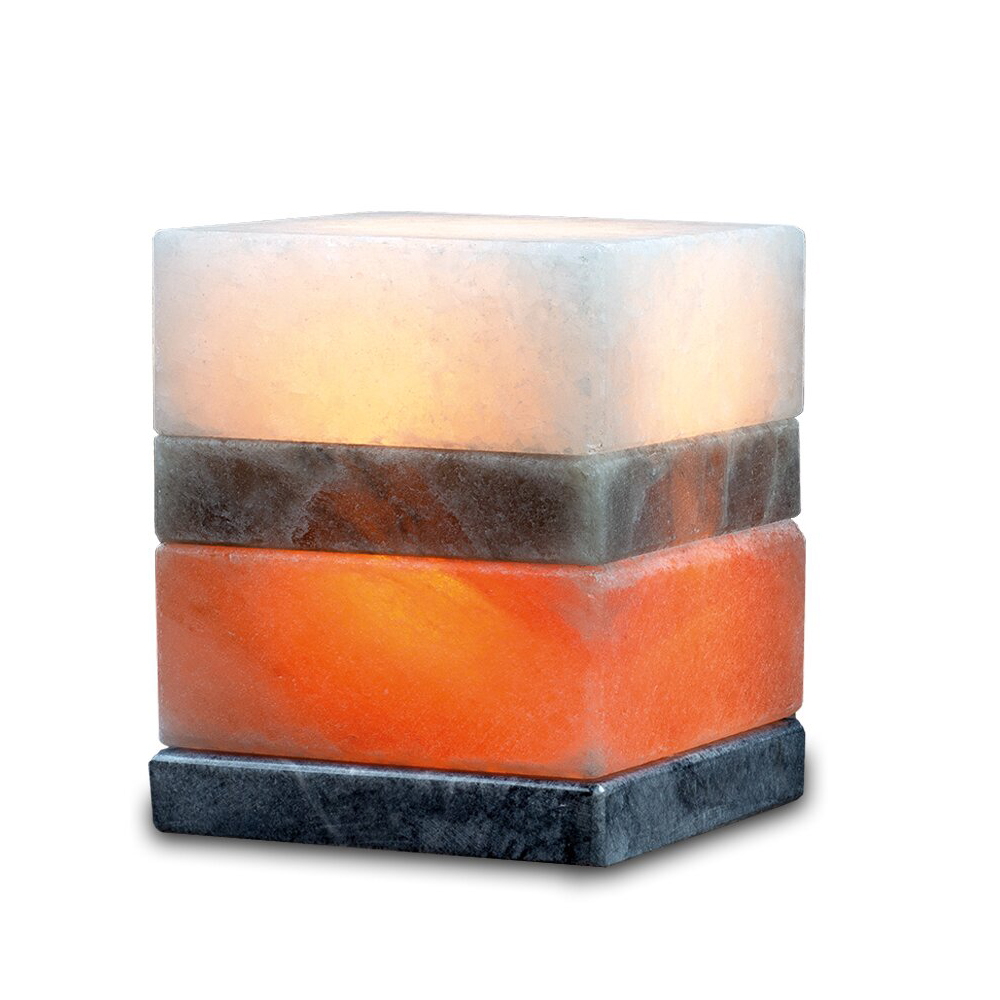 Foto principale Lampada di Sale Himalayano Rosa Multicolore scolpita a forma di Cubo 4 kg con luce calda e base in legno